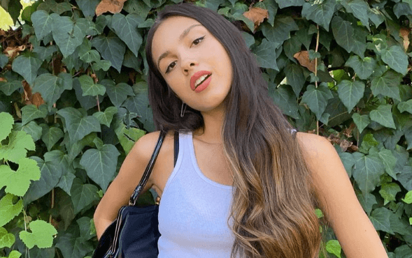 How Tall Is Olivia Rodrigo: The Height and Success of Olivia Rodrigo